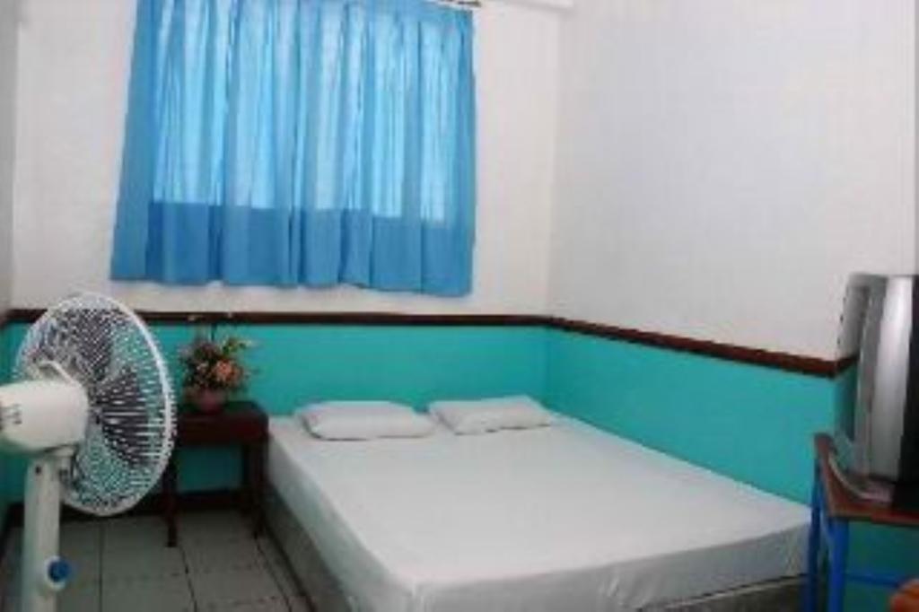 GV Hotel - Camiguin Mambajao Habitación foto